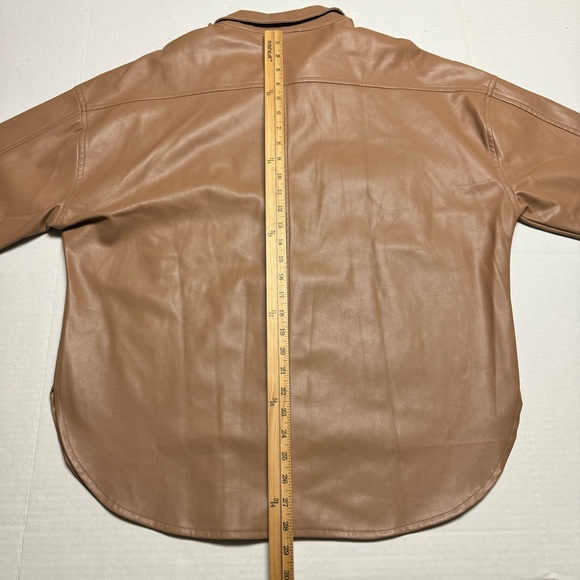 Aaron & Amber Faux Leather Shacket (Shirt Jacket) In Camel Brown Size: Large - Picture 12 of 13